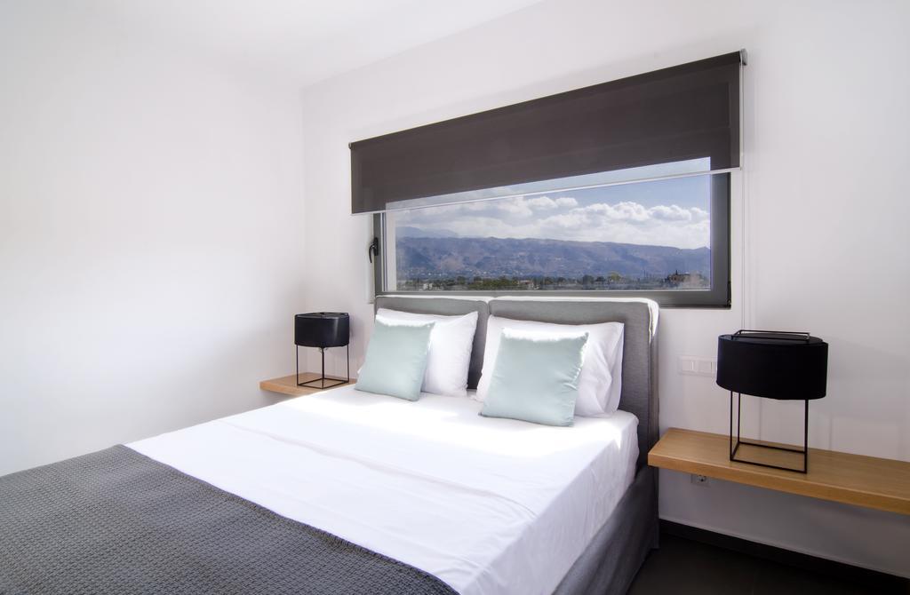 Seametry Apartments Souda Luaran gambar